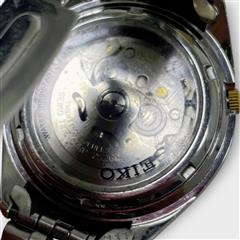 Seiko 5 7S26-03V0 White Dial Day Date Automatic Mens Watch JAPAN